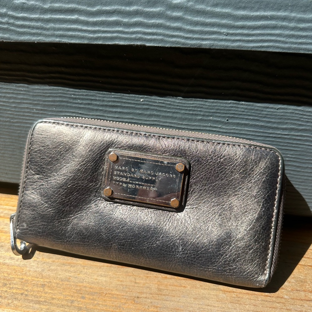 Marc Jacobs Metallic Leather Wallet